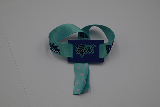 RFID鑰匙扣卡易碎標(biāo)簽有什么應(yīng)用優(yōu)勢(shì)！